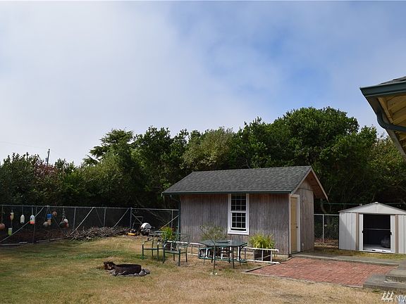 4th image of 519 Ensign Ave NW