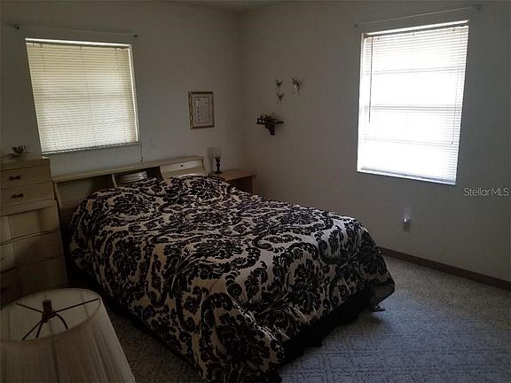 3rd image of 705 Florence St