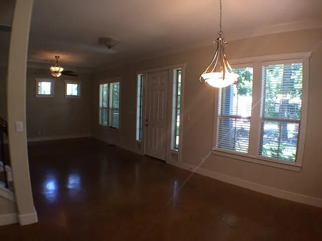 5105 Duval St #A — Photo 4