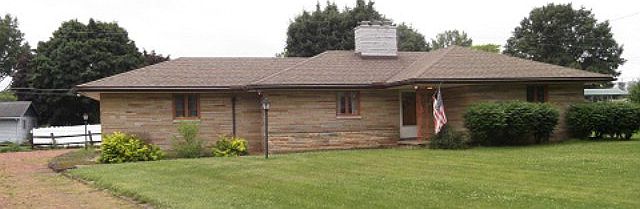 1st image of 1094 Lavina Ave