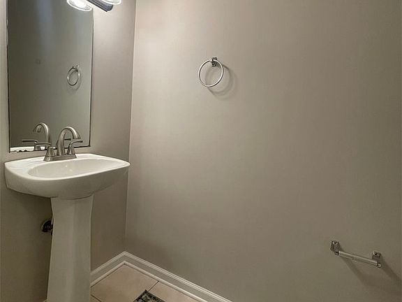 3rd image of 1477 N Donahue Dr APT 2802