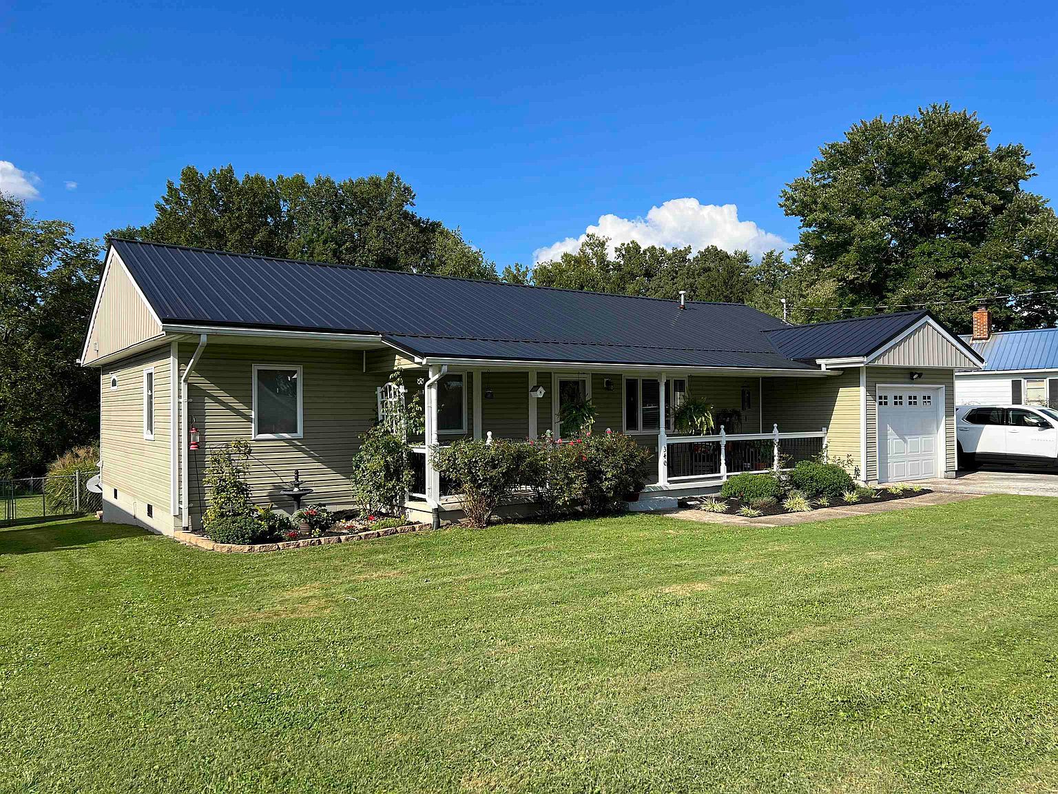 340 Seaton Dr, Russell, KY 41169 Zillow