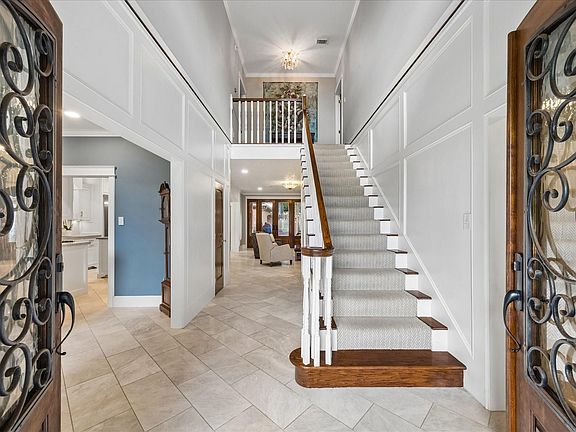 5th image of 1212 Verdun Ln