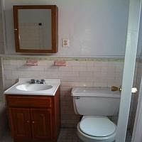 5th image of 242 Sherman Ave
