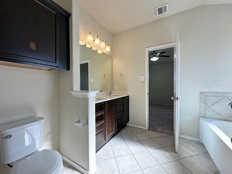 702 Deborah Kay Dr — Photo 19