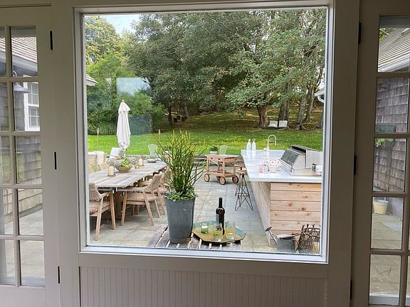 4th image of 47 Sagaponack Main St