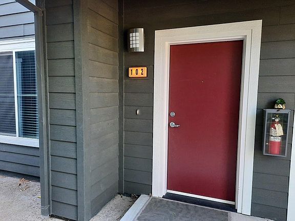 3rd image of 5497 Carlson Dr APT 102
