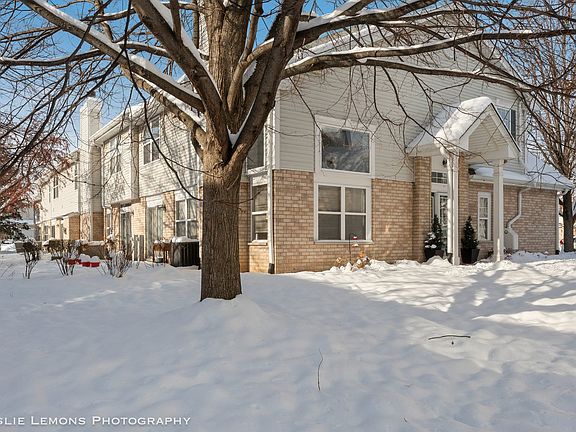 2nd image of 3048 Tangley Oaks Trl