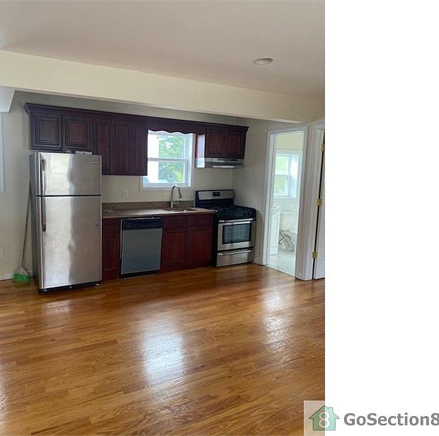 1st image of 17931 142nd Ave #2