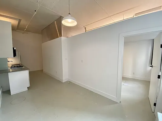 Rented by Owen C Wright, LREB | media 32