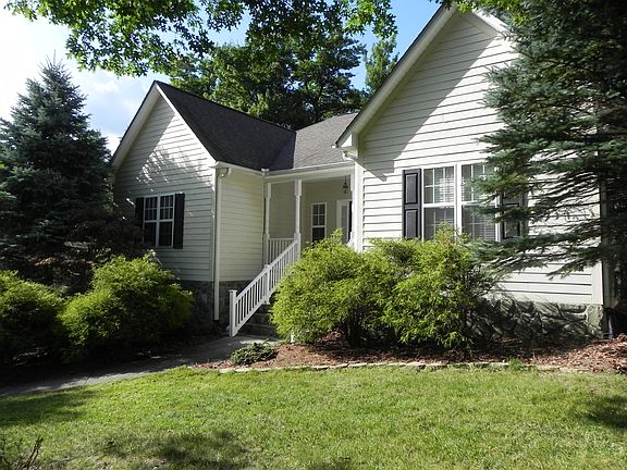 2nd image of 174 Laurel Cottage Ln