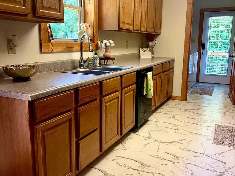 3388 Aerial Way — Photo 7