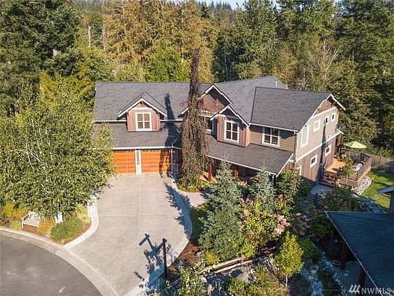 2nd image of 4526 Glen Meadows Pl