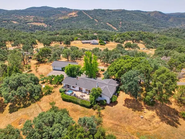 9030 Celestial Dr, Placerville, CA 95667
