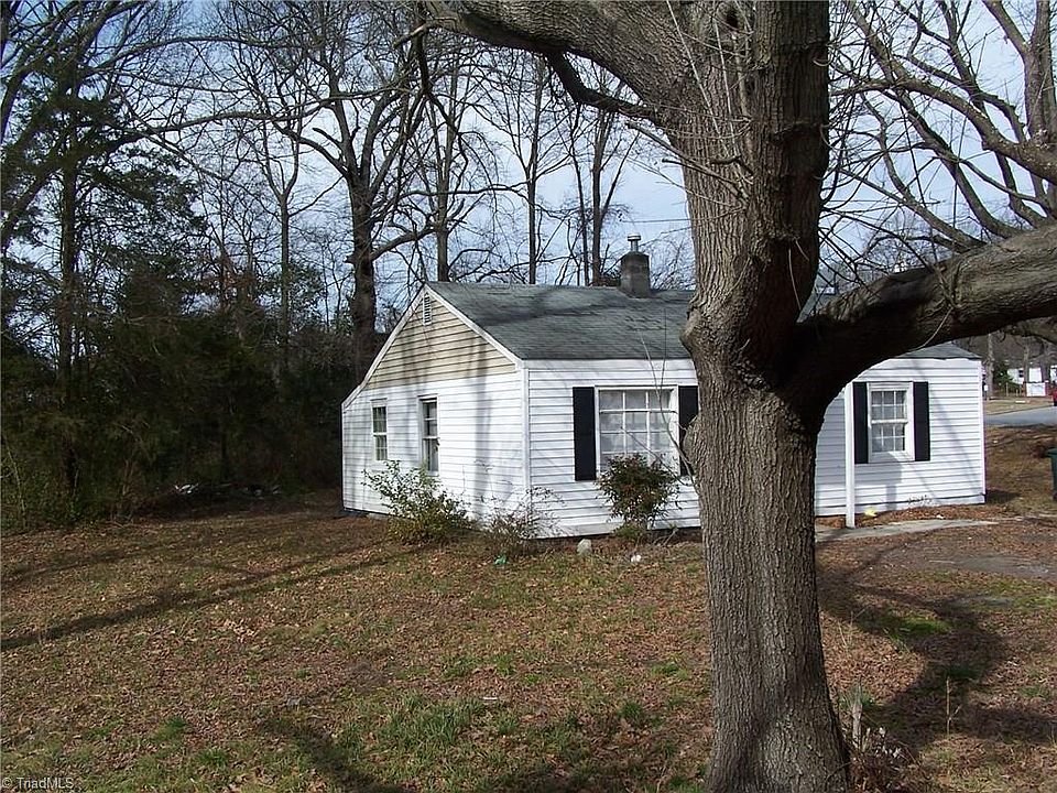 1st image of 2035 Brighton St