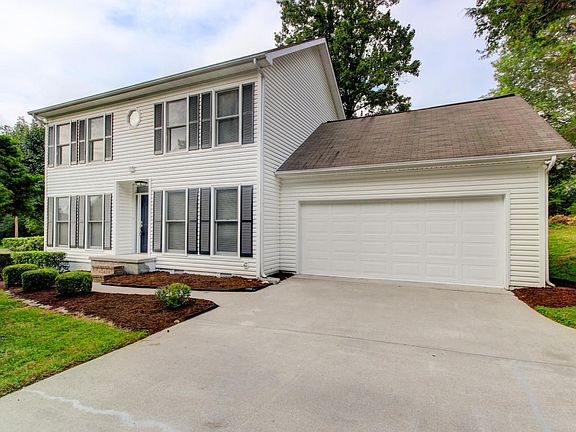 3rd image of 9936 Martha Knight Cir