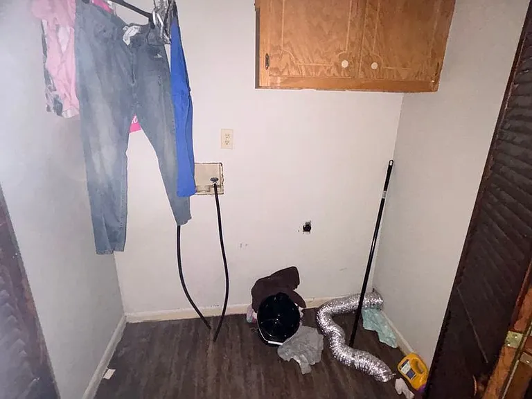 Feemster Lake Apartments — Photo 14