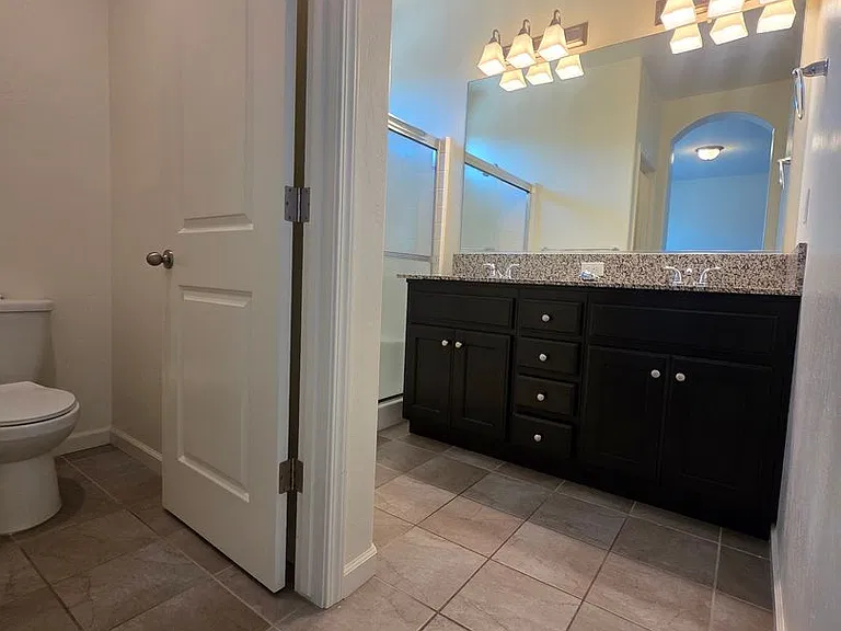 1774 Bolton Ave — Photo 12
