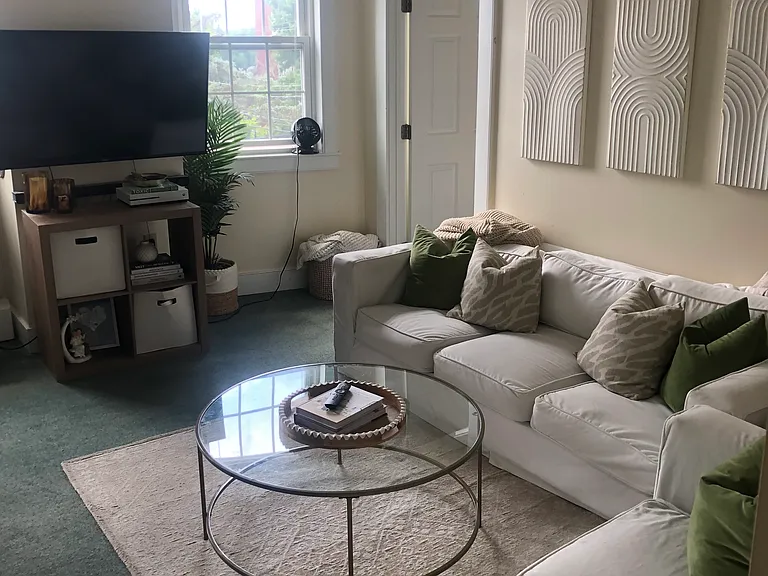 similar living area