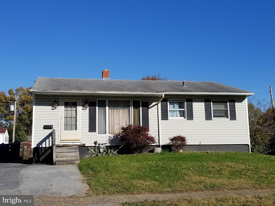 2nd image of 19 Holden Dr