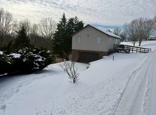 503 Triplett Rd, Spencer, WV 25276