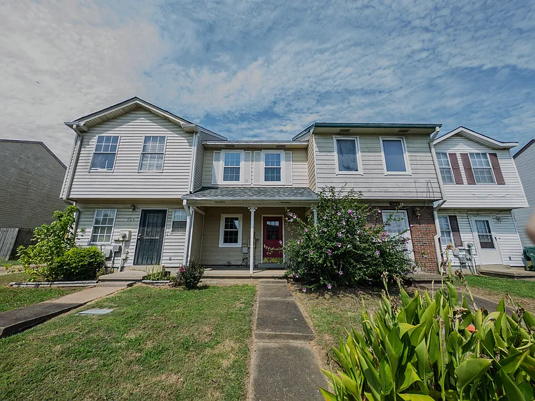 707 Walker Rd — Photo 1