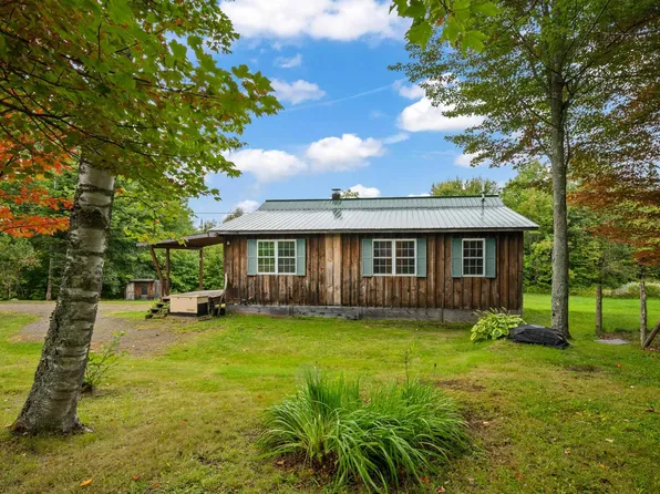 403 Jills Hill Road, Lyndon, VT 05851