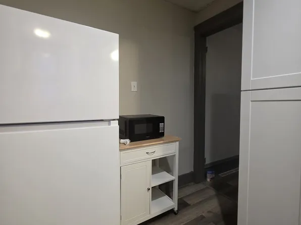 131 E 2nd St #2, Fond Du Lac, WI 54935