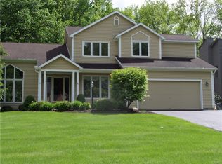 8503 Van Wie Dr W, Baldwinsville, NY 13027