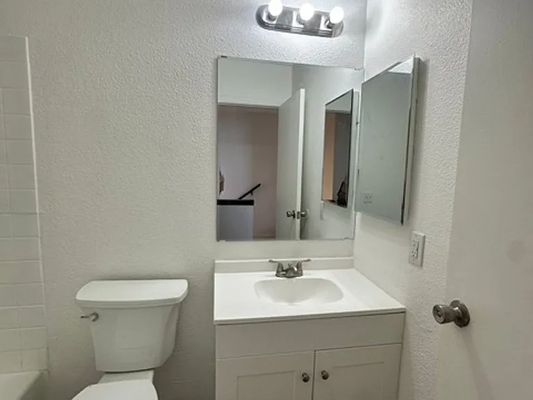 3411 Center Dr — Photo 12