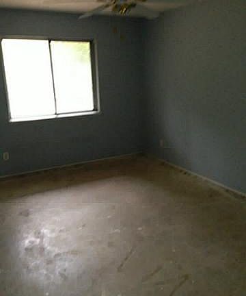 5th image of 1268 Monaco Dr