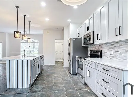 3797 Acorn St — Photo 1