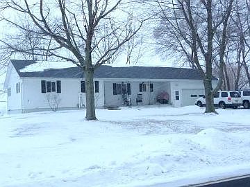 1st image of 15921 County Road F