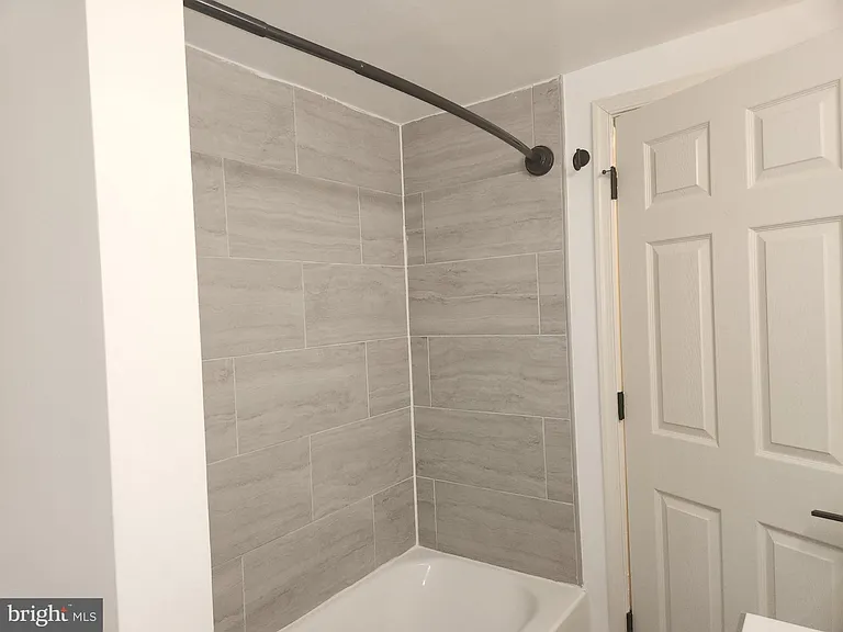 3856 Terrace St — Photo 25