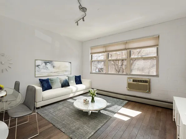 61 Herbert Street image 1 of 6