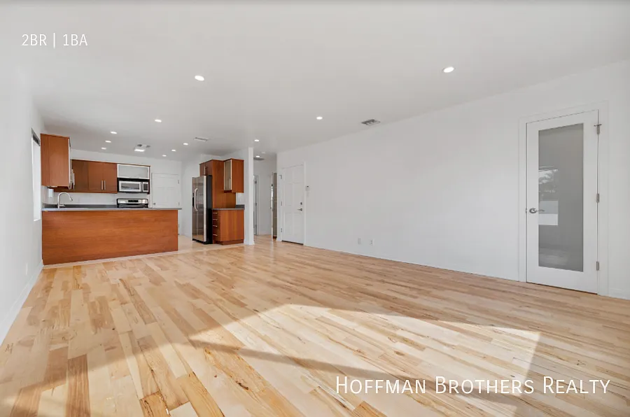 2 bed, $3,450 — Photo 4