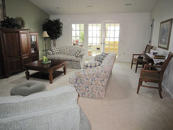 3rd image of 1743 Deermeadow Ct