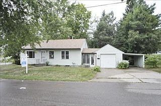 2nd image of 564 Wentworth Ave