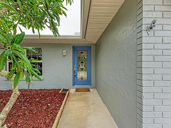 3rd image of 6715 12th Ave NW