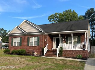 12041 Summer Ln, Laurinburg, NC 28352