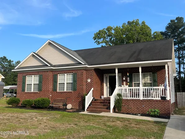 12041 Summer Lane, Laurinburg, NC 28352