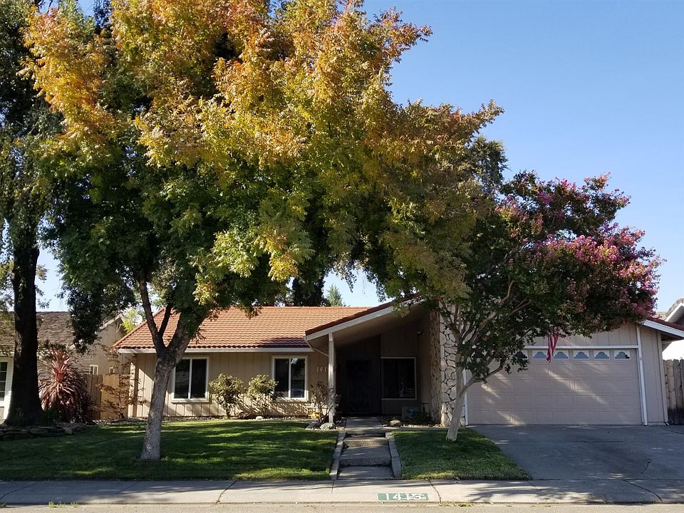 1st image of 1415 Candlewood Way