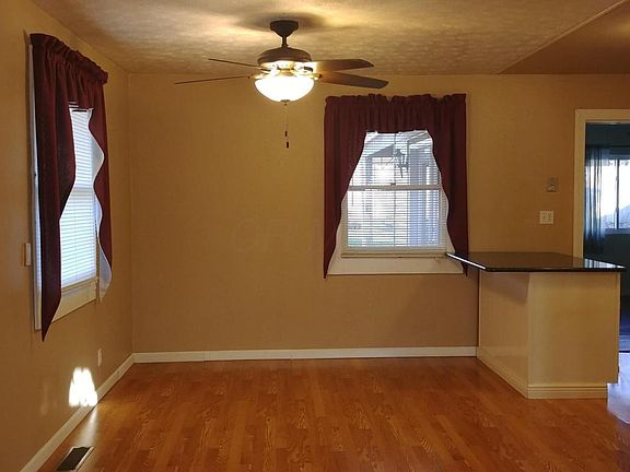 3rd image of 610 Gilmore Dr