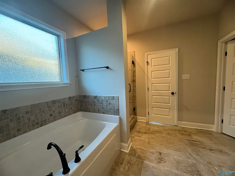 5006 River Birch Ln SE — Photo 15
