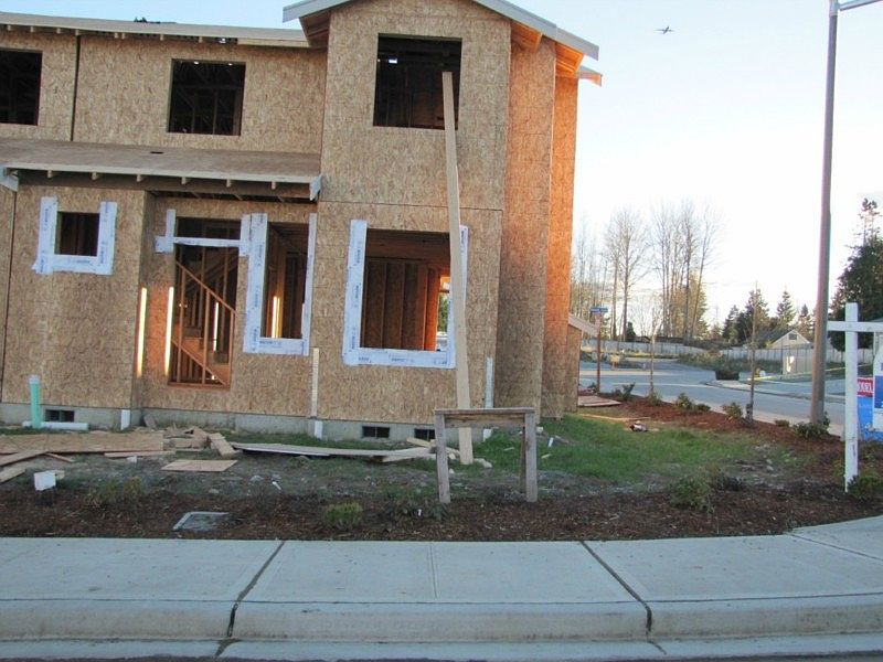 1st image of 2112 S 262nd Ct