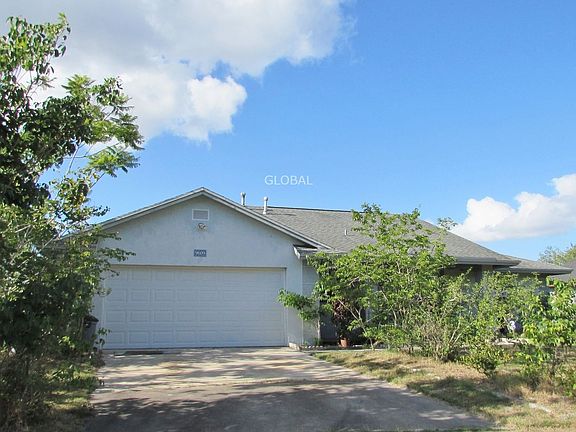 3rd image of 9609 Tetley Ct