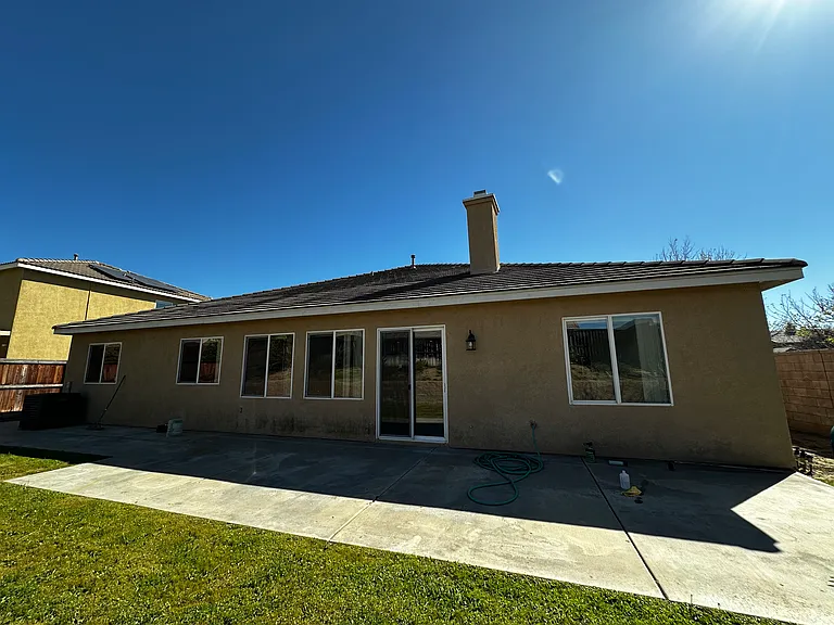 Emerald Ave — Photo 49