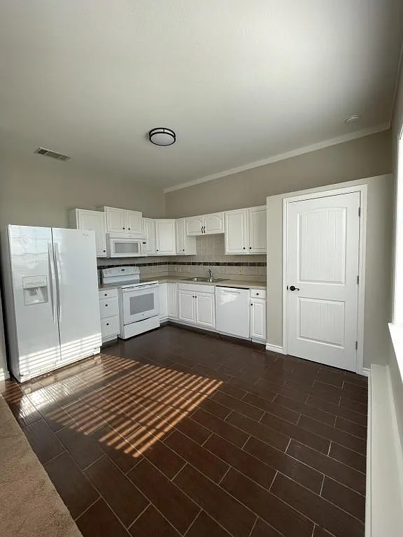 105 County Road 212 Apt. E — Photo 3