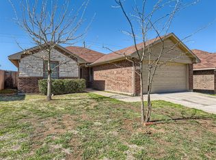 9112 Saint Barts Rd, Fort Worth, TX 76123
