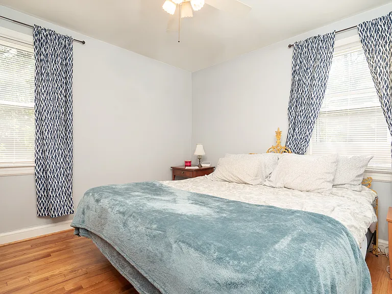 5206 Lee Ave — Photo 11